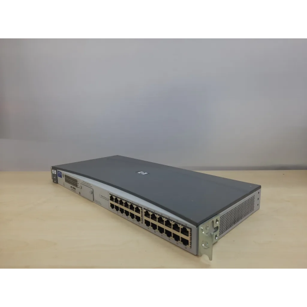 HP Procurve Switch 2524 J4813A , 24 Ports